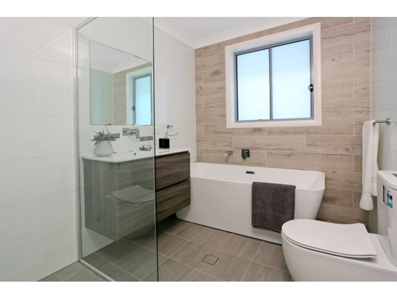 7 Gilmore Street, Lalor Park NSW 2147