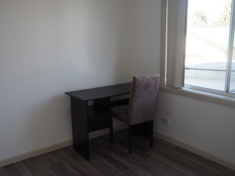 8 Hunter Street, Blacktown NSW 2148