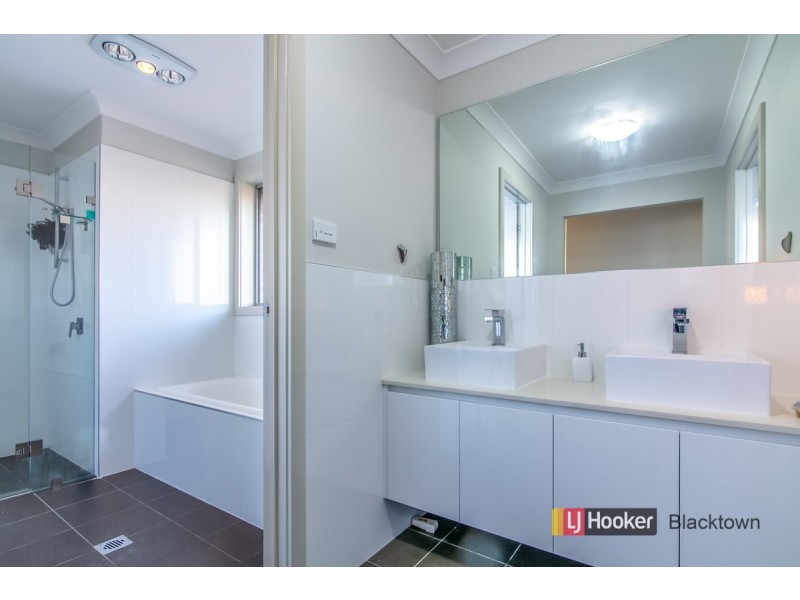 44 Brookwater Circuit, Colebee NSW 2761