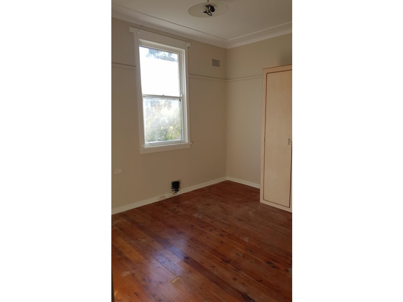 4 Funda Crescent, Lalor Park NSW 2147