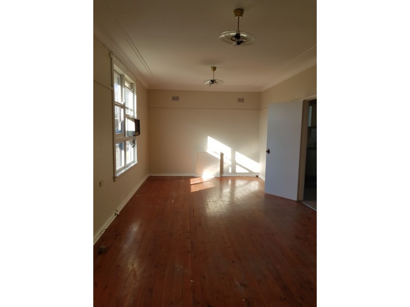 4 Funda Crescent, Lalor Park NSW 2147