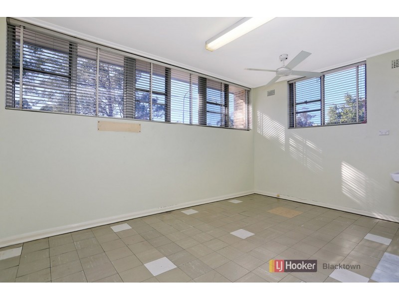 10 Quakers Road, Marayong NSW 2148