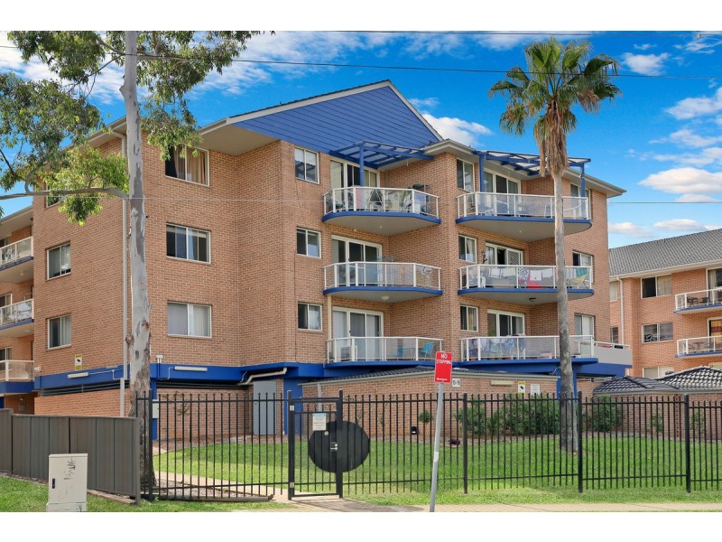 12/13-19 Devitt Street, Blacktown NSW 2148