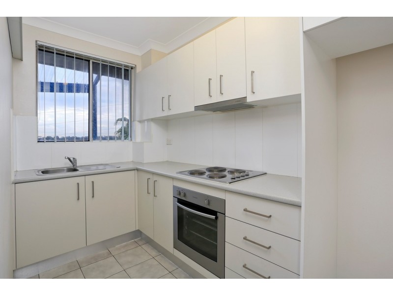 12/13-19 Devitt Street, Blacktown NSW 2148
