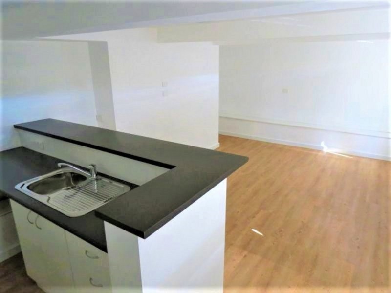 208 Madagascar Drive, Kings Park NSW 2148