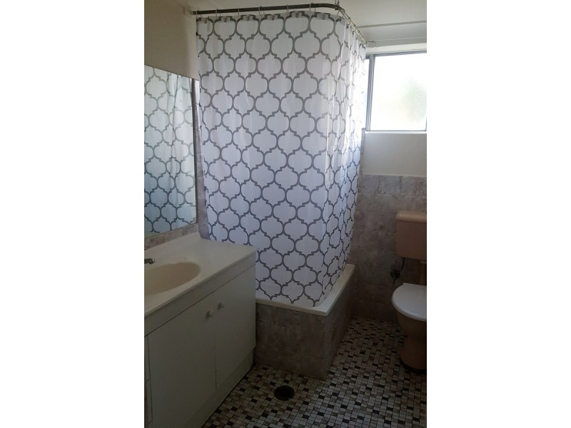 1/77A Bridge Road, Westmead NSW 2145