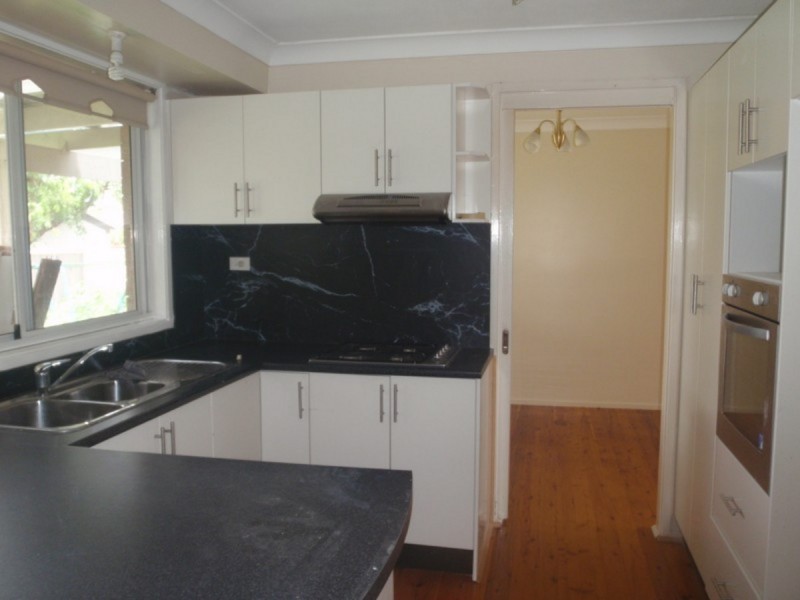 16 Roath Place, Prospect NSW 2148