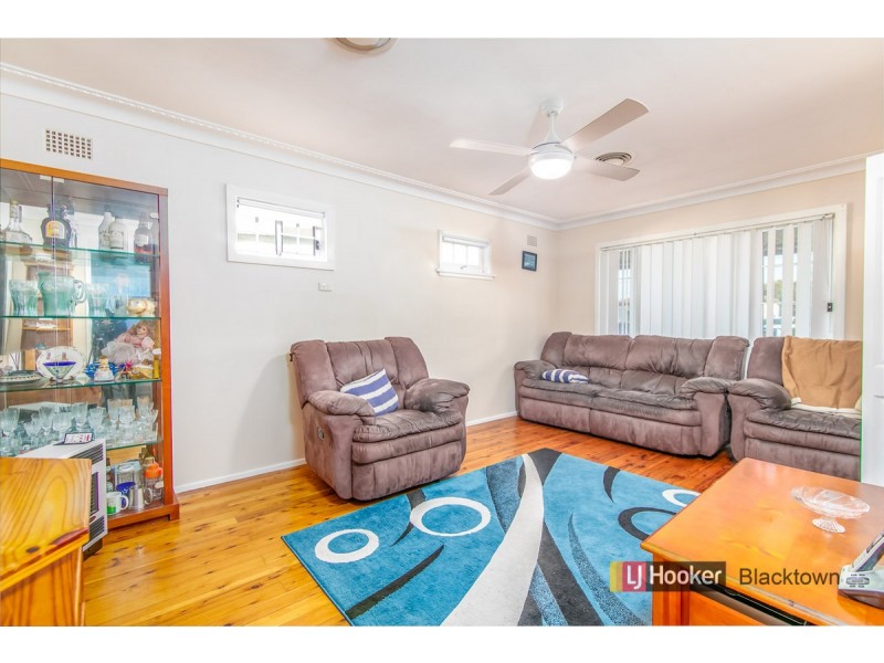 25 Kerry Road, Blacktown NSW 2148