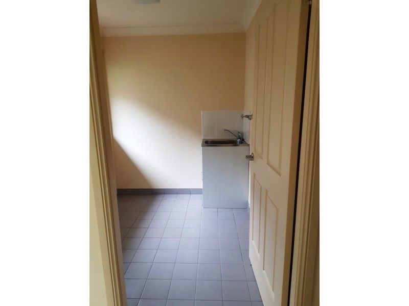 8/82 Balmoral Street, Blacktown NSW 2148