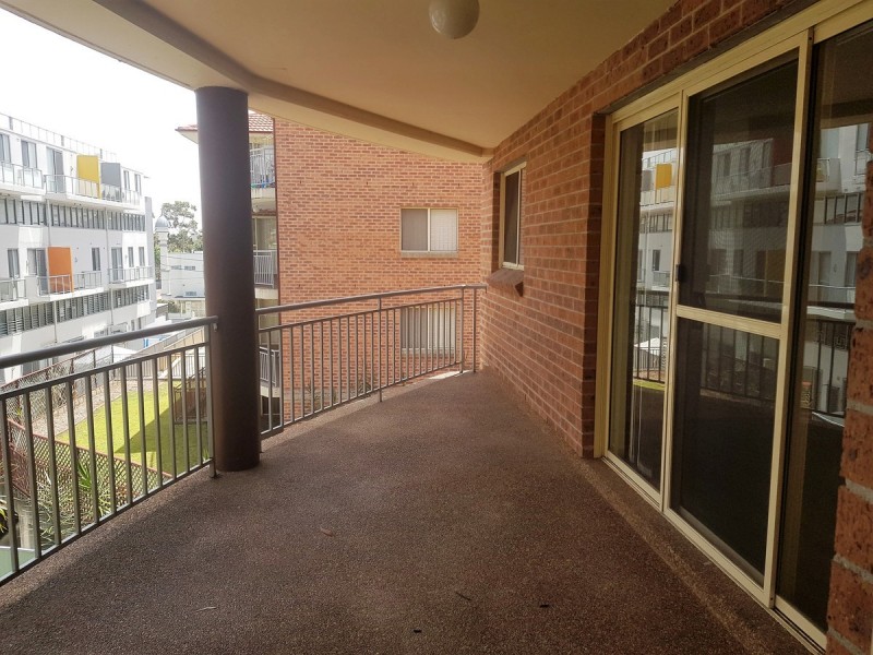 41/8-10 Fourth Avenue, Blacktown NSW 2148