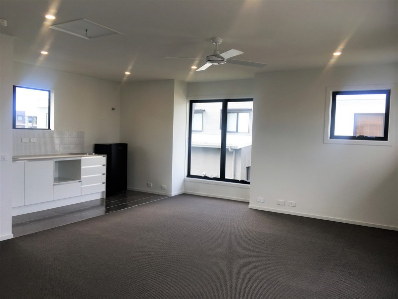 37A Fairwater Drive, Blacktown NSW 2148