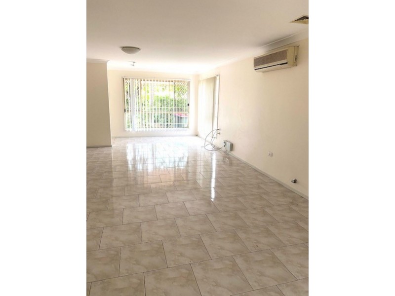 4 Dods Place, Doonside NSW 2767