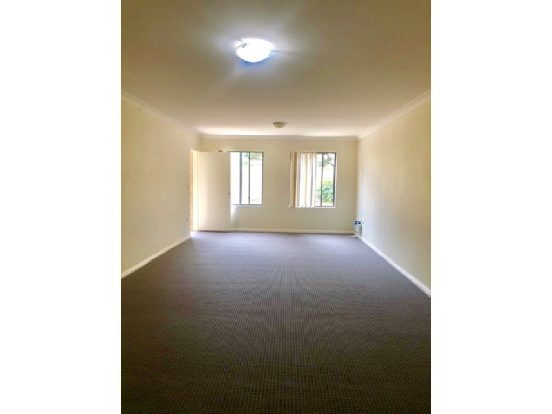 14/5-9 Fourth Avenue, Blacktown NSW 2148