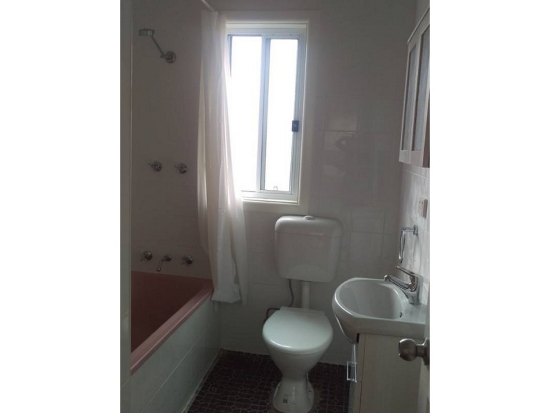 107 Newton Road, Blacktown NSW 2148