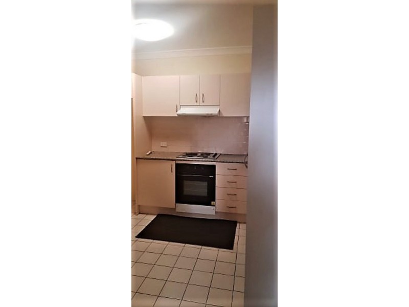 11/11 Oxford Street, Blacktown NSW 2148