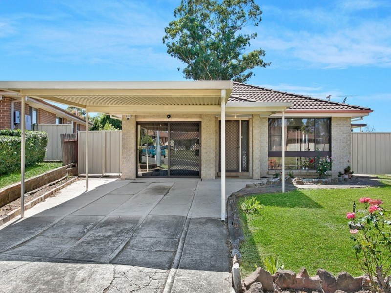 8 Sherborne Place, Glendenning NSW 2761