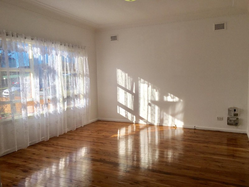 4 Bowral Street, Blacktown NSW 2148