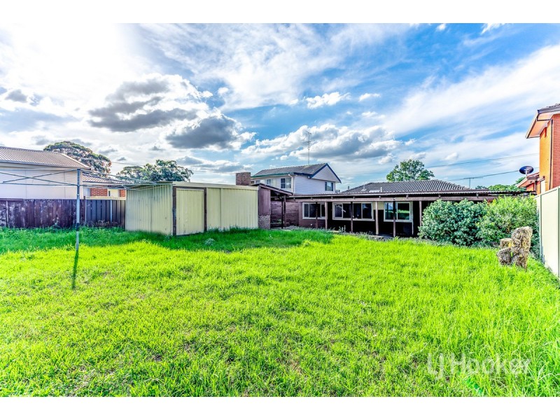 8 Julie Street, Blacktown NSW 2148