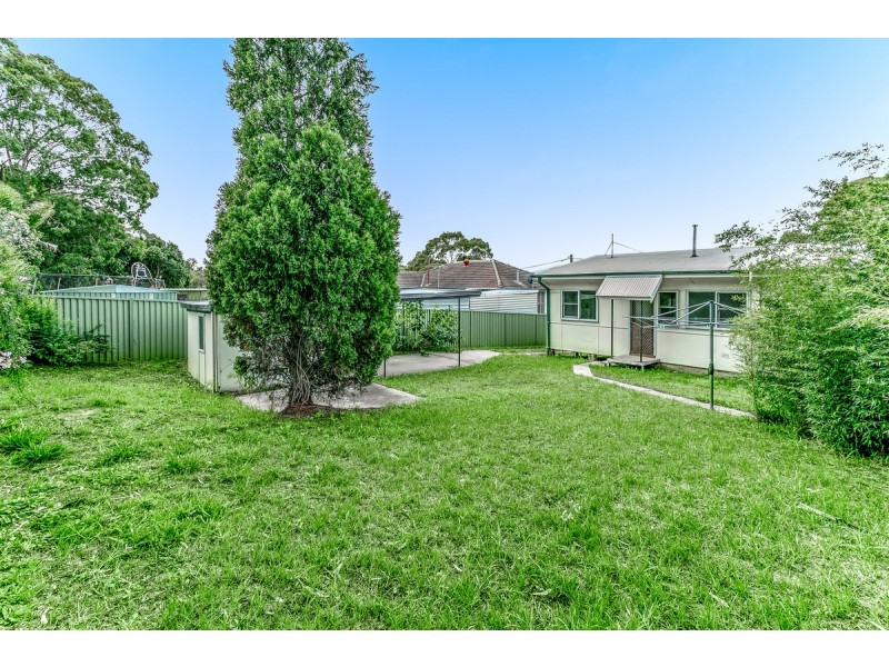 12 Funda Crescent, Lalor Park NSW 2147