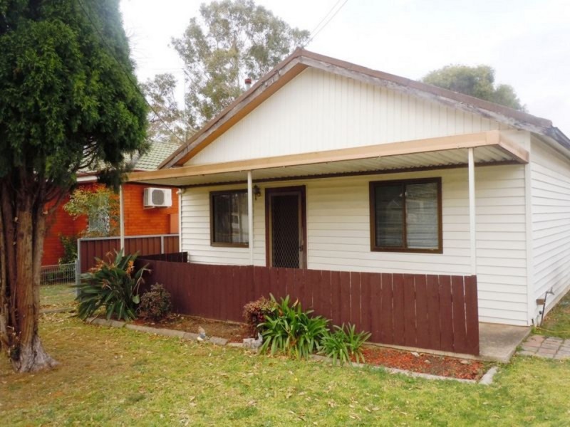 37 Norfolk Street, Blacktown NSW 2148
