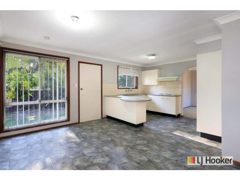 21 Lobelia Crescent, Quakers Hill NSW 2763