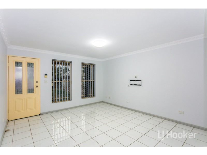 1/187 Targo Road, Girraween NSW 2145