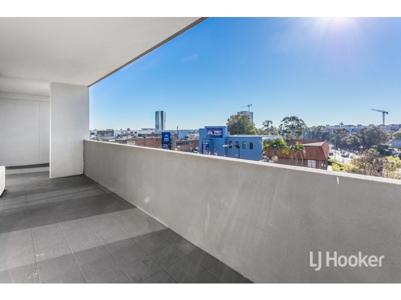 4/130 Main Street, Blacktown NSW 2148