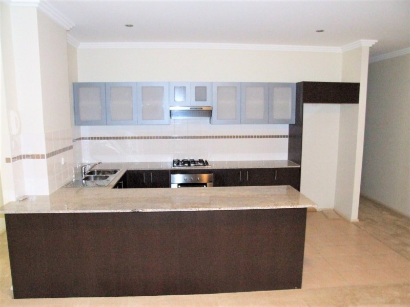 27/8-18 Wallace Street, Blacktown NSW 2148