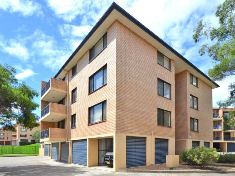 32/5 Griffiths Street, Blacktown NSW 2148