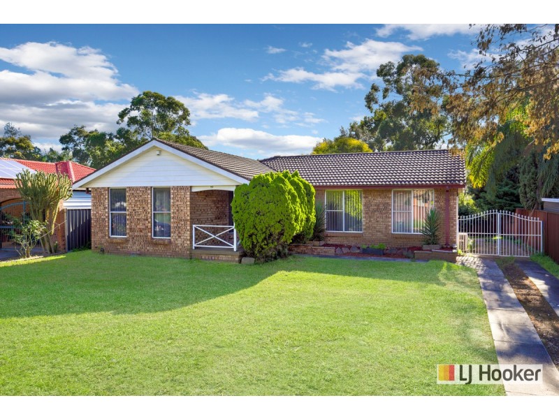 21 Lobelia Crescent, Quakers Hill NSW 2763