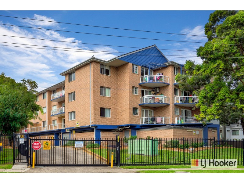 27/13-19 Devitt Street, Blacktown NSW 2148