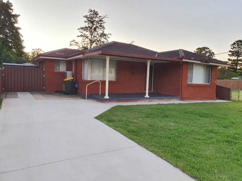 64 Crawford Road, Doonside NSW 2767