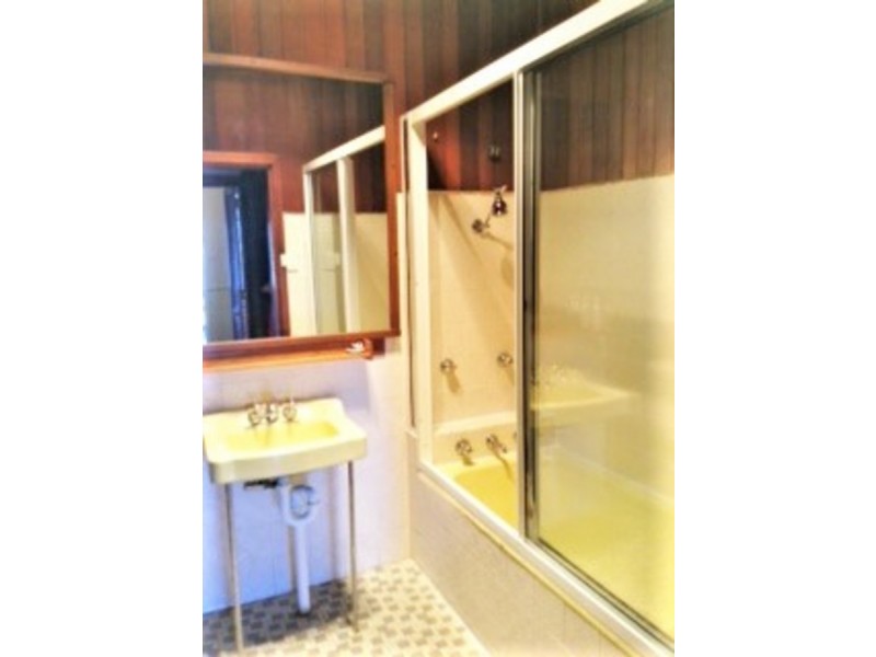 27 Stanley Street, Blacktown NSW 2148