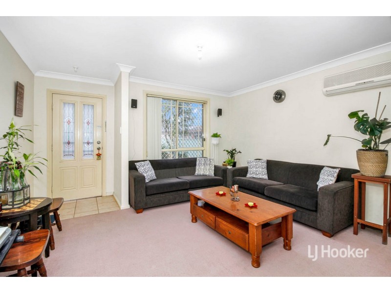 9/32 Lovegrove Drive, Quakers Hill NSW 2763