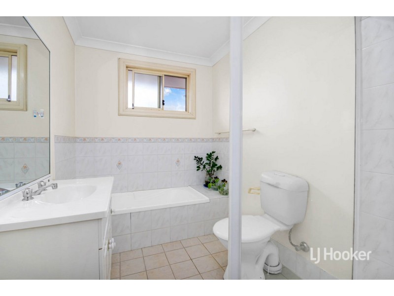 9/32 Lovegrove Drive, Quakers Hill NSW 2763