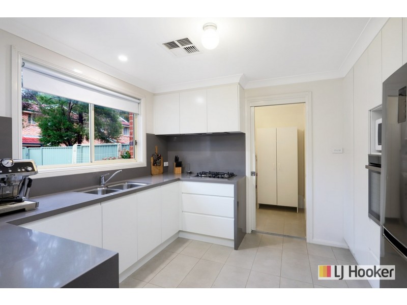 14/16 Hillcrest Road, Quakers Hill NSW 2763
