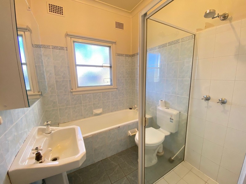 13 Woodside Avenue, Blacktown NSW 2148