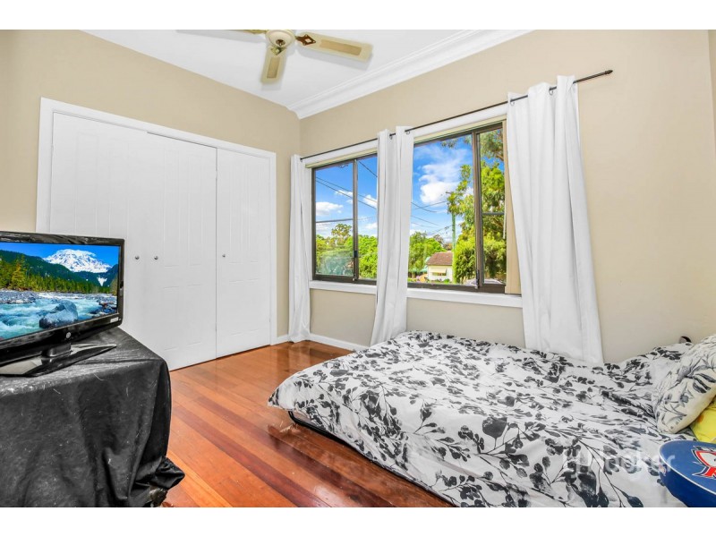 4 Dina Beth Avenue, Blacktown NSW 2148