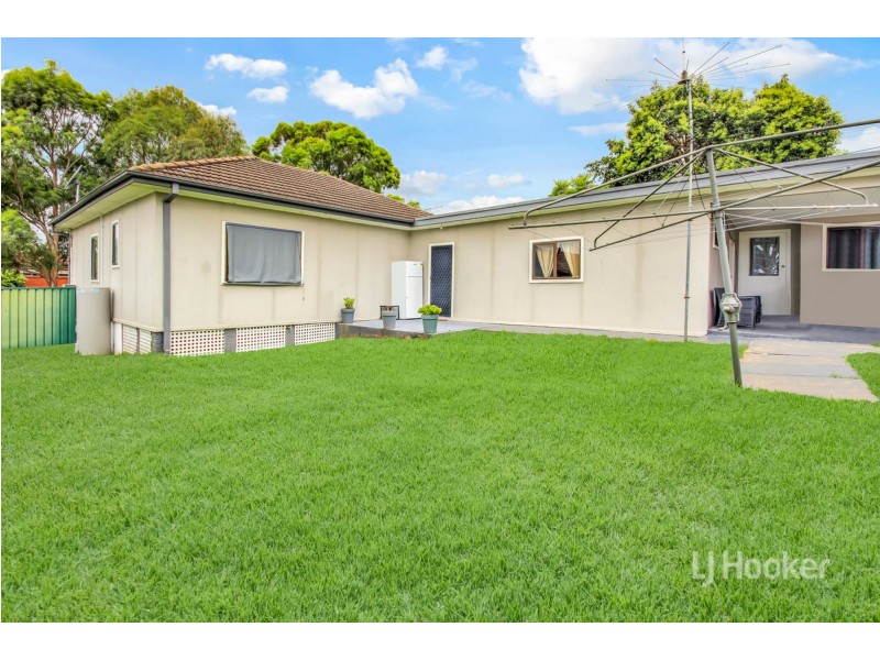 4 Dina Beth Avenue, Blacktown NSW 2148