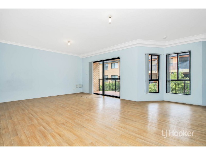 7/32 Fourth Avenue, Blacktown NSW 2148