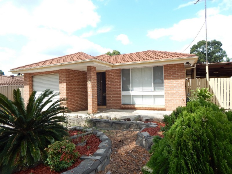 8 Fonda Place, Glendenning NSW 2761