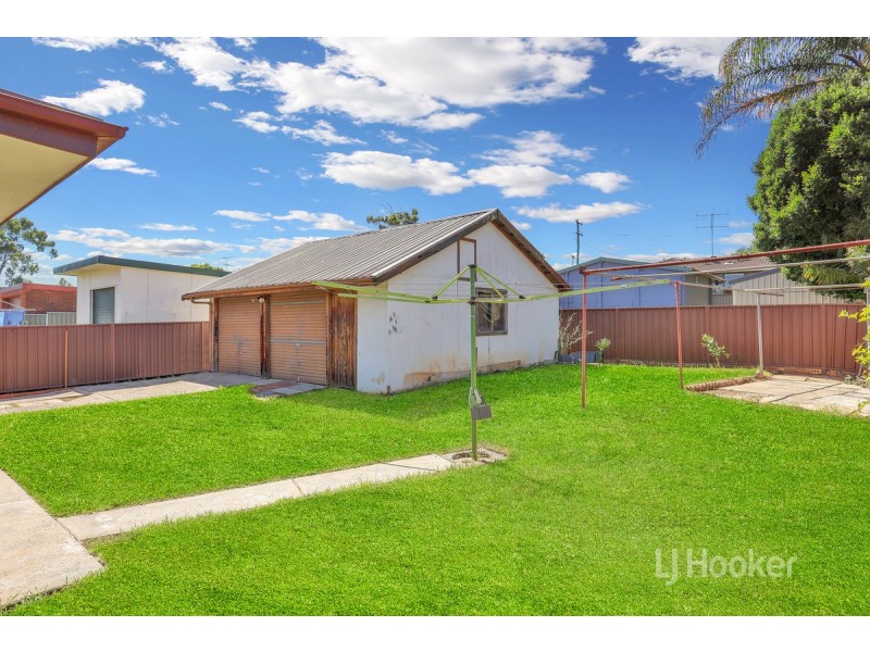 33 Superior Avenue, Seven Hills NSW 2147