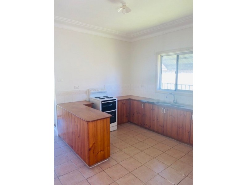 48 Newton Road, Blacktown NSW 2148