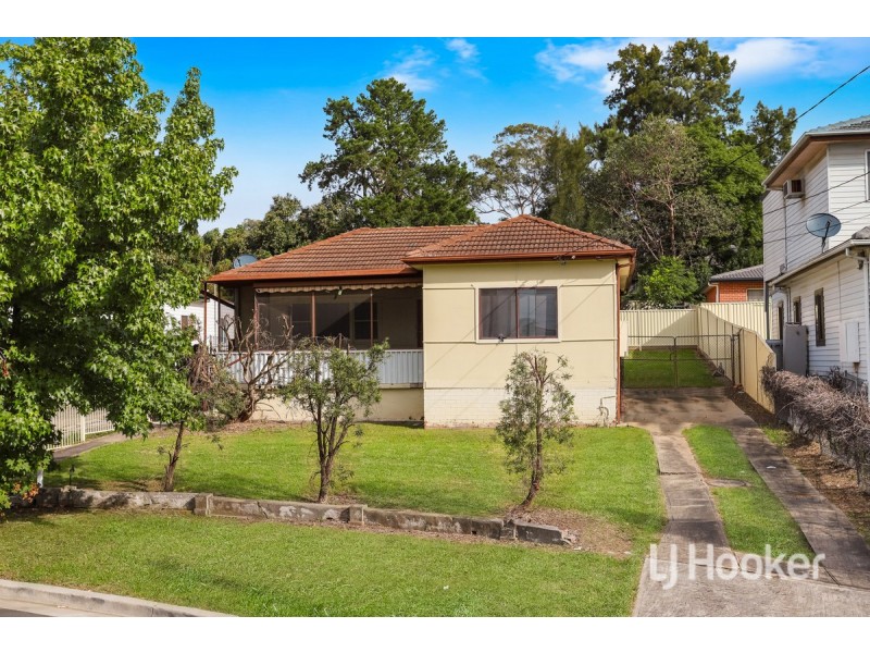 28 & 28a Hilltop Avenue, Blacktown NSW 2148