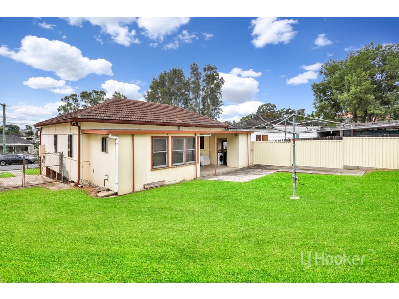 28 & 28a Hilltop Avenue, Blacktown NSW 2148