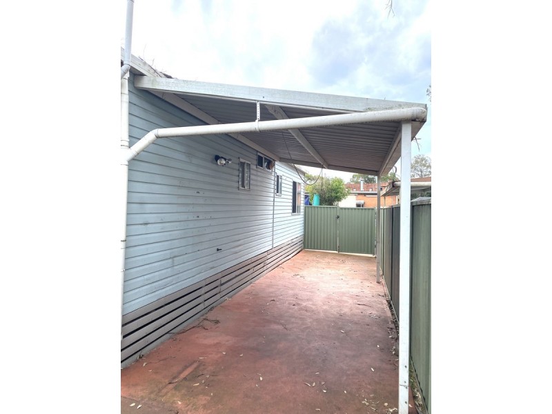 9b Monash Road, Blacktown NSW 2148