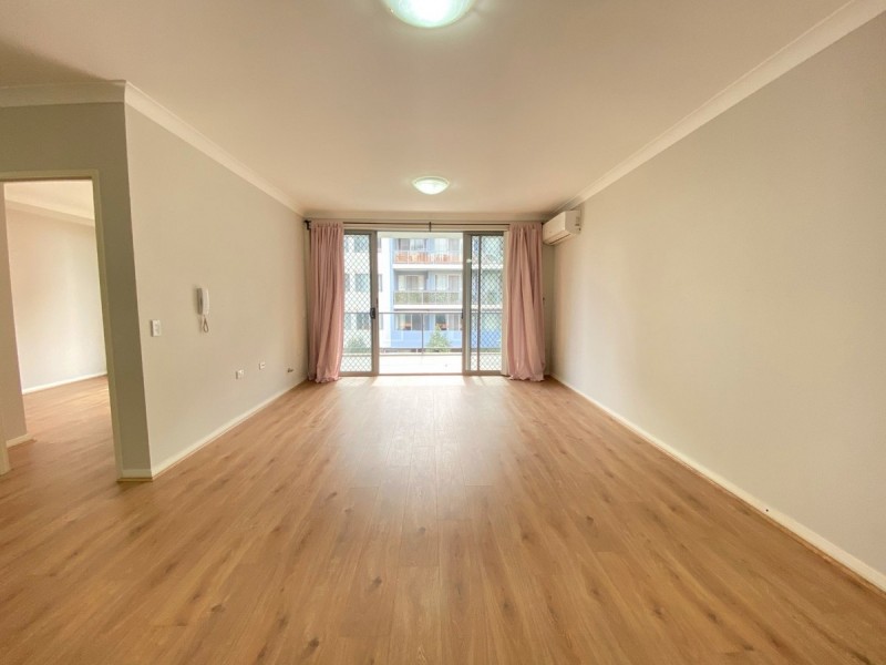 207/8C Myrtle Street, Prospect NSW 2148