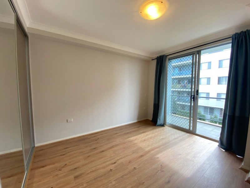 207/8C Myrtle Street, Prospect NSW 2148