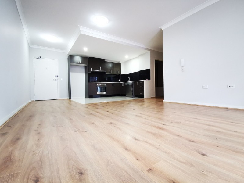 207/8C Myrtle Street, Prospect NSW 2148