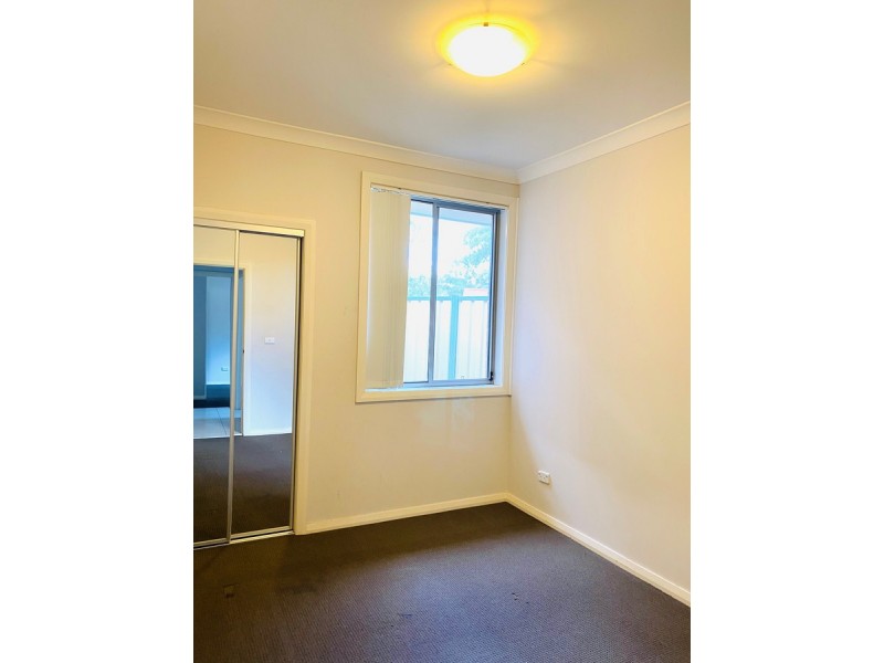 5/12 Dudley Avenue, Blacktown NSW 2148